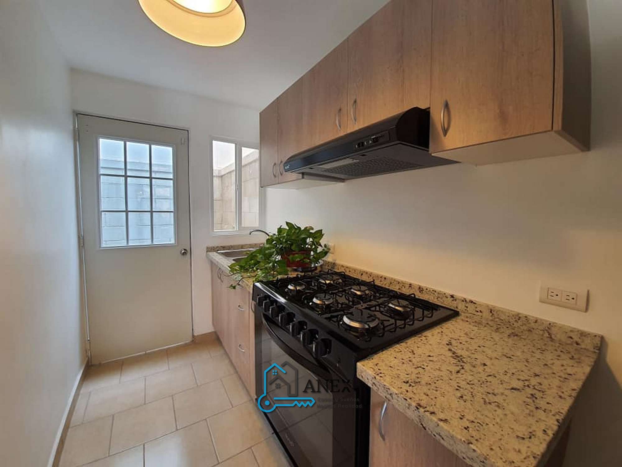 121457453_4979458082096799_4772572623219858895_n