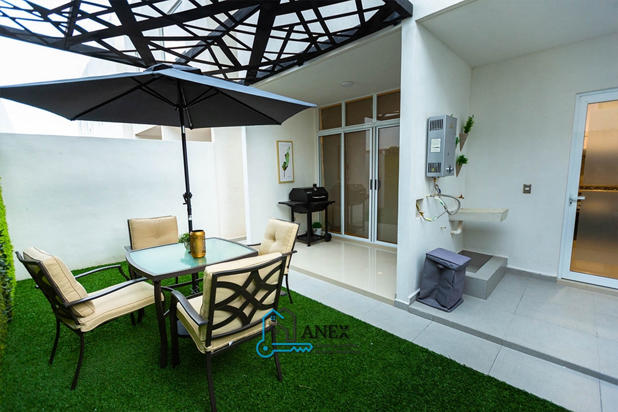 Toscana-Paseo-Sn-Junipero-8